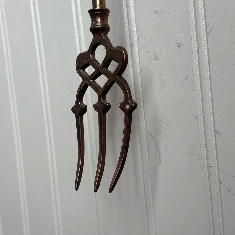 Peerage elegant brass